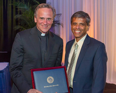 Prashant Kamat receives the 2014 Research Award