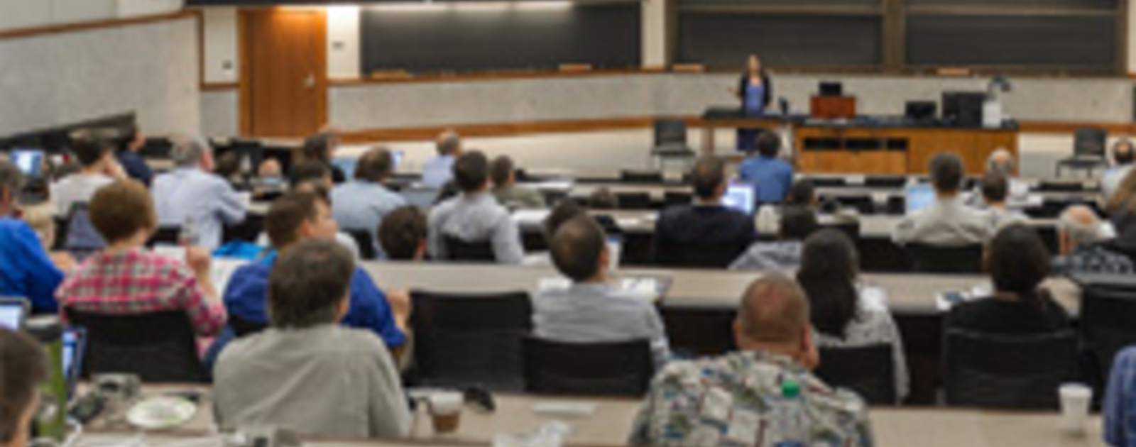 DOE, NSF leaders and low energy community converge at Notre Dame to set