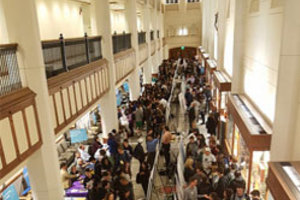 Fall Undergraduate Research Fair continues to bring in large crowds