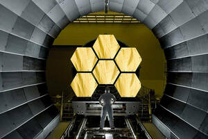 Seizing the “Apollo moment”: Notre Dame scientists among the first to experiment with the James Webb Space Telescope