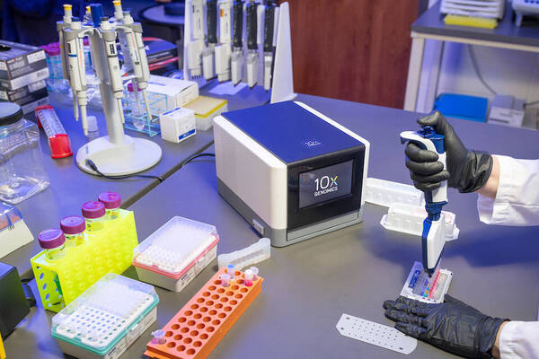 Research equipment in the Genomics Core Facility